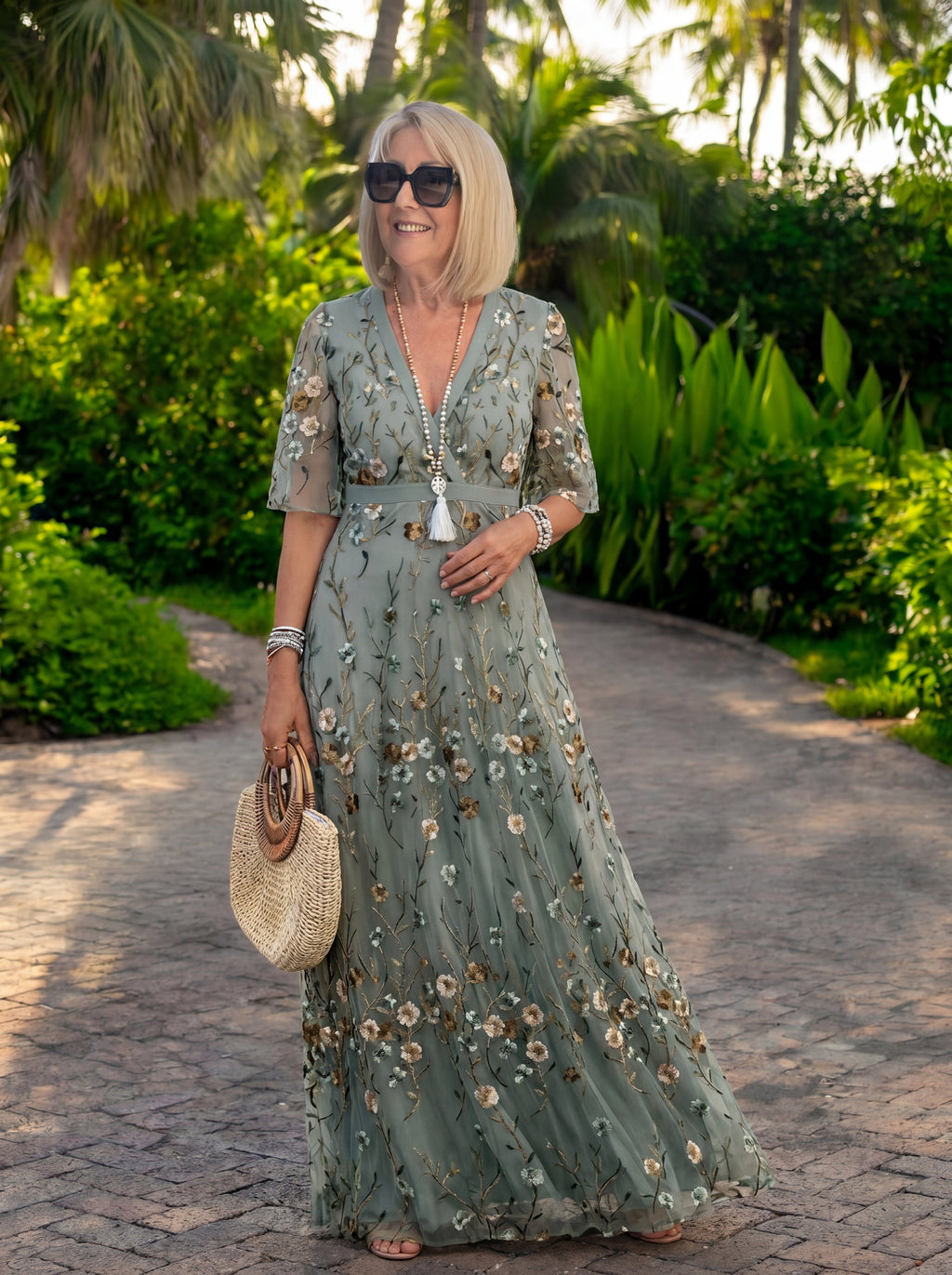 Melania | Abito lungo a fiori con scollo a V